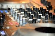 都市噪音肆虐?E 格六大系统静音窗 + 工业 4.0,守护家的静谧(都市嘈杂声)